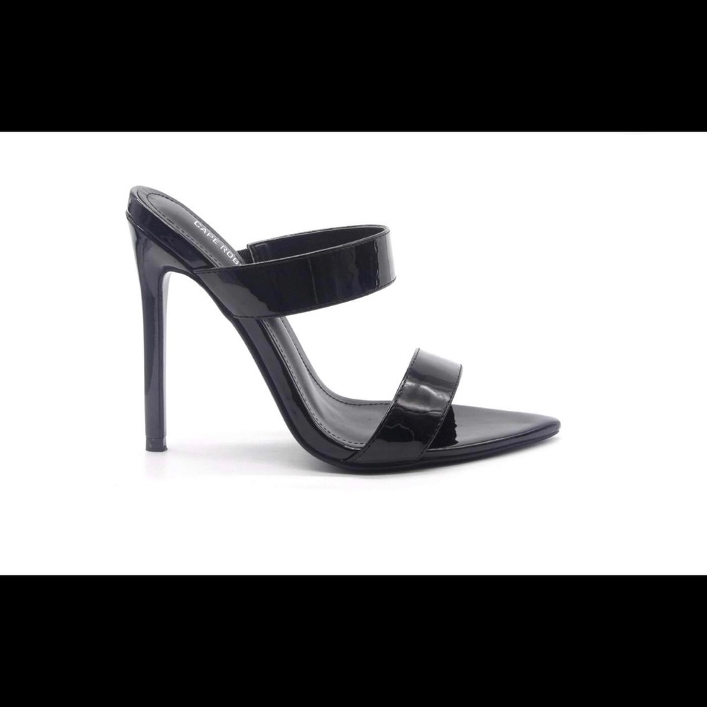 Black Cape Robbin Sandal (New)